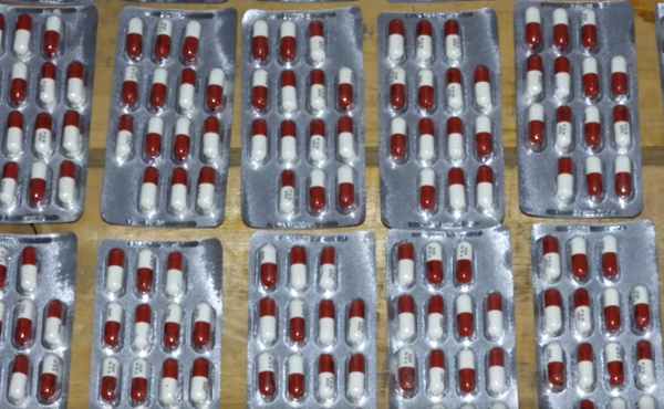 თბილისის პოლიციამ 297 შეკვრა ნარკოტიკული საშუალება და 491 აბი ფსიქოტროპული ნივთიერება ამოიღო - დაკავებულია ერთი პირი