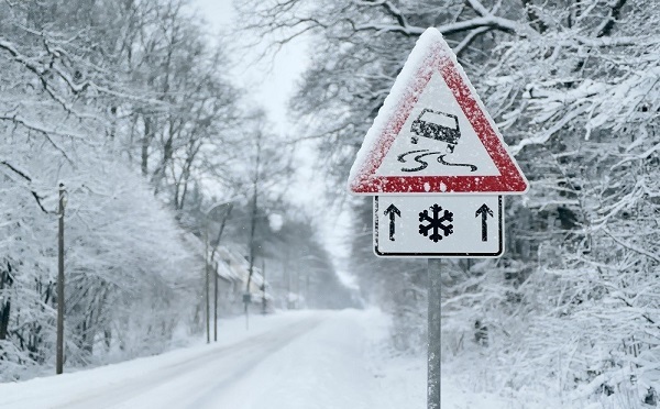 დიდთოვლობის, ქარბუქის, ხილვადობის გაუარესების, ლიპყინულის და ზვავსაშიშრიების გამო საავტომობილო გზების ცალკეულ მონაკვეთებზე ტრანსპორტის მოძრაობა შესაძლებელია შეიზღუდოს - გარემოს ეროვნული სააგენტო