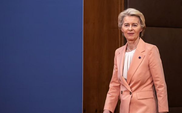 რუსეთის სასტიკი ომი ჩვენი დაყოფისკენ იყო მიმართული, მაგრამ საპირისპირო შედეგი გამოიღო, ჩვენ ვიქნებით ერთიანები უკრაინისა და ევროპის დასაცავად - ურსულა ფონ დერ ლაიენი