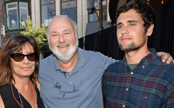 რობ რაინერისა და მისი მეუღლის მკვლელობაში ბრალდებულ მათ ვაჟს ბრალდება ორი მუხლით წარედგინა, რაც სამუდამო პატიმრობას ან სიკვდილით დასჯას ითვალისწინებს