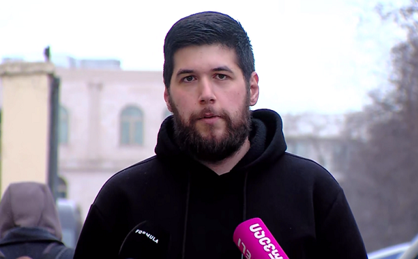 ლუკა ნაგლიაშვილს ტროტუარზე დგომისთვის 5-დღიანი ადმინისტრაციული პატიმრობა შეუფარდეს