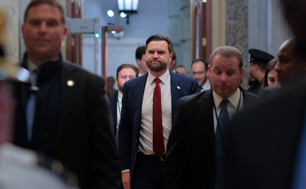 აშშ-ის სენატმა მხარი არ დაუჭირა რეზოლუციას, რომელიც ვენესუელაში დონალდ ტრამპის სამხედრო მოქმედებების უფლების შეზღუდვას ითვალისწინებდა