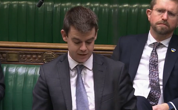 ბრიტანელი პარლამენტარი ფილ ბრიკელი ბიძინა ივანიშვილის სანქცირების მოწოდებით გამოვიდა