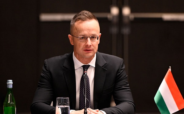 დღეს საგარეო საქმეთა სამინისტროში დავიბარეთ უკრაინის ელჩი, ჩვენ არ შევეგუებით უნგრეთის არჩევნებში რაიმე ჩარევას - პიტერ სიიარტო