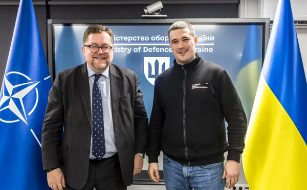 უკრაინა და ნატო თანამშრომლობის ძირითად პრიორიტეტებზე შეთანხმდნენ