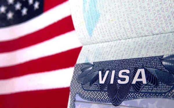 საიმიგრაციო ვიზების შეჩერების შესახებ ამერიკის საელჩო განცხადებას ავრცელებს