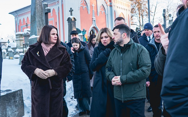 ვოლოდიმირ ზელენსკი განასახიერებს იმ ერის სიმამაცეს, რომელიც უარს ამბობს თავისუფლების დათმობაზე - სვეტლანა ტიხანოვსკაია