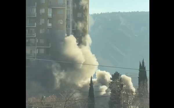 თბილისში ძლიერი ხანძარია