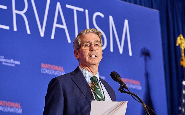 ირანის მმართველებს ქვეყნიდან მილიონობით დოლარი გააქვთ, ვირთხები გემიდან გარბიან - სკოტ ბესენტი