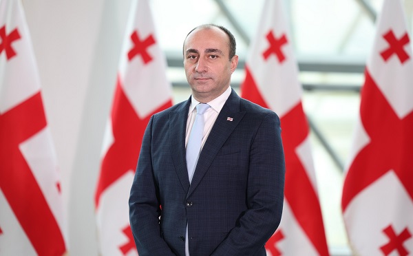 გეკა გელაძე, სამართალდამცველებს ახალ, 2026 წელს ულოცავს