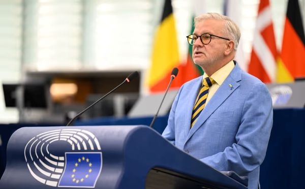 მოსკოვურმა არსებებმა ივანიშვილმა, კობახიძემ უნდა დატოვონ ქვეყანა და საშუალება მისცენ ქართველი ხალხის დიდ უმრავლესობას, გააგრძელონ გზა ევროპული და არა საბჭოური საქართველოსკენ - მაიკლ გალერი