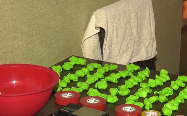 პოლიციამ ნარკოდანაშაულის ბრალდებით უცხო ქვეყნის ორი მოქალაქე დააკავა, ამოღებულია განსაკუთრებით დიდი ოდენობით ნარკოტიკი