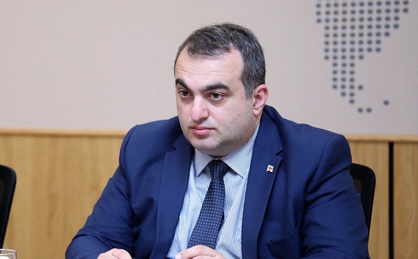 ოდირის წინასწარ დამტკიცებული სიიდან შეირჩა ერთი ექსპერტი, რომელიც საქართველოს უახლოეს პერიოდში ეწვევა - ლაშა დარსალია „მოსკოვის მექანიზმზე“