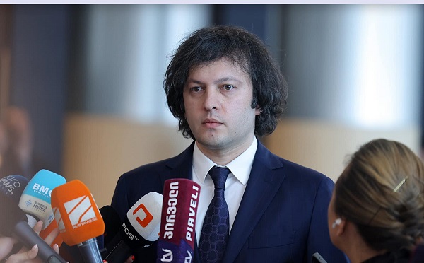 გაცხადებული გვაქვს ძალიან მკაფიო სურვილი,  განახლდეს სტრატეგიული პარტნიორობა აშშ-სთან სუფთა ფურცლიდან და კონკრეტული გზამკვლევით, მოთმინებით ველოდებით შემხვედრ ნაბიჯებს - კობახიძე