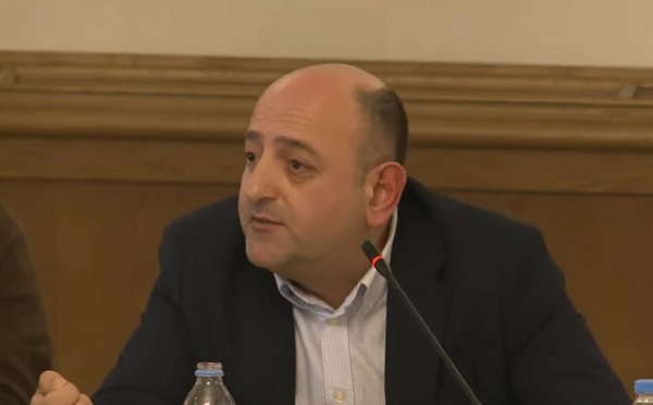 ჩვენი ბრუნვის მნიშვნელოვანი ნაწილი უჭირავს ქსელებს - 95%-ზე მეტი, სხვაგან სად გავყიდოთ, მოკვდა ეგ ბაზარი, ვერ შემაქვს ვერსად - „ბარამბოს“ კომერციული დირექტორი