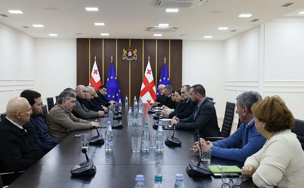 მეღორეობის სექტორის განვითარების საკითხებზე სამუშაო შეხვედრა გაიმართა