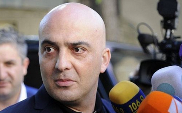 საქართველოში ჩემს წინააღმდეგ საქმე უცხოელი პატრონების დავალებით შეთხზეს, შეთხზული დანაშაულებისთვის მდევნიან - ოთარ ფარცხალაძე