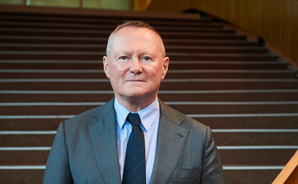 შეშფოთებული ვარ შეთავაზებული ცვლილებებით, რომლებიც სამოქალაქო საზოგადოების ორგანიზაციებს მნიშვნელოვან შეზღუდვებს დაუწესებს მოვუწოდებ პარლამენტს, არ მიიღოს ეს ცვლილებები -  მაიკლ ოფლაერტი