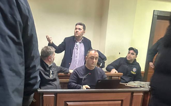 ეს ხელისუფლება არის დასამხობი, დასამალი არაფერია, ეს არის ჩემი მყარი პოზიცია, გამოსაყრელია მათი ყველა ჩინოვნიკი კაბინეტიდან, წიხლებითაა გამოსატანი - ბაჩო ახალაია