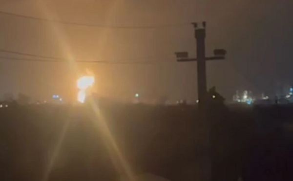 კრასნოდარის მხარეში, ნავთობგადამამუშავებელ ქარხანაზე დრონებით შეტევა იყო, დროებით დახურული იყო ხუთი აეროპორტი