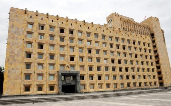 მთავრობის გადაწყვეტილებით, ზამთრის ოლიმპიურ თამაშებზე საქართველოს სახელით მოასპარეზე სპორტსმენებს საპრიზო ადგილების დაკავებისთვის ფულადი ჯილდოები გადაეცემათ