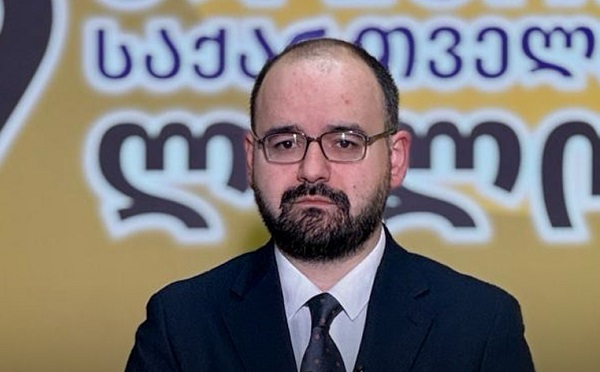 ცნობილი გახდა, რომ ესტონეთს ელჩი გადაჰყავს თბილისიდან ერევანში, უცნობია, როდის ეყოლება ახალი ელჩი თბილისში, საქართველო კარგავს პოლიტიკურ მნიშვნელობას და ხდება მეორეხარისხოვანი სახელმწიფო - გრიგოლ გეგელია