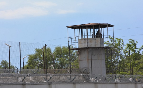 ლევან იოსელიანი რუსთავის N12 საპატიმროში ბაჩო ახალაიას, პაატა ბურჭულაძეს, მურთაზ ზოდელავას, გრიგოლ ლილუაშვილს, მიხეილ სააკაშვილს, ირაკლი ღარიბაშვილს და ლევან ხაბეიშვილს ესაუბრა