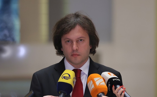 ჩვენი მხრიდან საუბარი იყო იმავეზე, რაზეც საჯაროდ ვსაუბრობთ. ჩვენ გვინდა აშშ-თან სტრატეგიული პარტნიორობის განახლება სუფთა ფურცლიდან კონკრეტული გზამკვლევით - ირაკლი კობახიძე ლაშა დარსალიას შეხვედრაზე აშშ-ში 