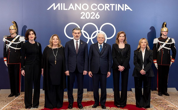 იტალიის პრეზიდენტის, სერჯო მატარელას სახელით გამართულ საზეიმო მიღებას, მეუღლესთან და მაკა ბოჭორიშვილთან ერთად დავესწარი - მიხეილ ყაველაშვილი