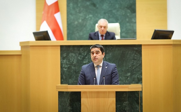 როდესაც ევროკომისარი იტყვის, რომ საქართველოში რუსეთმა გაიმარჯვა, ამას ჩვენი მხრიდან მკაცრი პასუხი მოჰყვებ - შალვა პაპუაშვილი