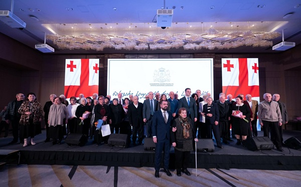 გარემოს დაცვისა და სოფლის მეურნეობის სამინისტროს სისტემის ღვაწლმოსილი თანამშრომლები უწყების მედლებით დაჯილდოვდნენ