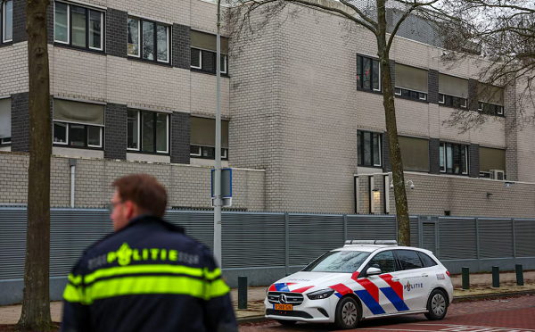 ამსტერდამში ებრაული სკოლასთან აფეთქება მოხდა - The Times of Israel