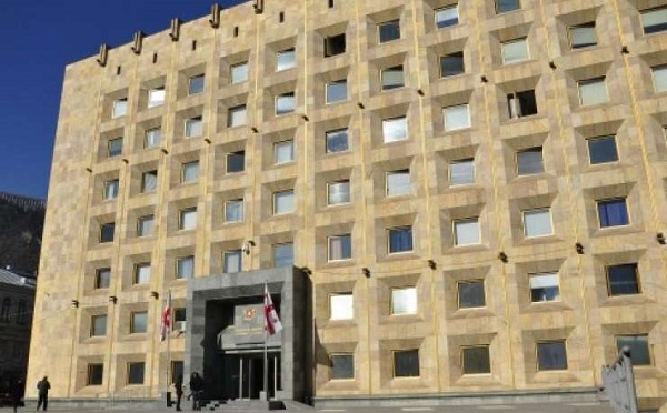 სამძიმარს ვუცხადებთ ირანელ ხალხს და ირანის რესპუბლიკას, სადაც ყველაზე მეტი ადამიანის, მათ შორის უმაღლესი ლიდერის, მრავალი უდანაშაულო ადამიანის სიცოცხლე შეიწირა, სამძიმარს ვუცხადებთ ჩვენს მეგობარ ებრაელ ხალხს - მთავრობა