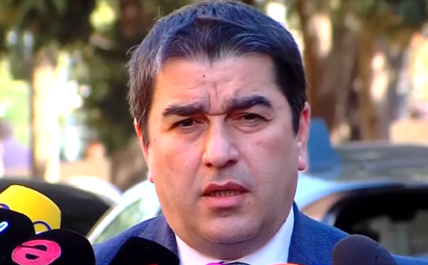 მნიშვნელოვანია, ყველა ერთად ვიდგეთ, ყველამ ერთად ვილოცოთ ჩვენი პატრიარქისთვის, ვუსურვოთ მას სიმხნევე და გამოჯანმრთელება - შალვა პაპუაშვილი