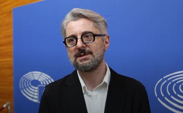 93 წლის ასაკში გარდაიცვალა ის, ვინც ჩვენს სამშობლოში ყველაზე მეტ ადამიანს უყვარდა, ღმერთმა დაიცვას მისი სამშობლო და მისი ხალხი - ნიკა გვარამია