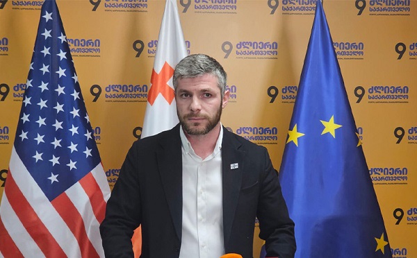 როცა პოლიტიკურ ბანერზე ფლომასტერით გაკეთებული წარწერის გამო, ქალ პოლიტიკოსს, ოთხი შვილის დედას, ე.წ. სასამართლო 1 წლითა და 6 თვით ციხეში უშვებს, ეს არ არის სამართალი - ირაკლი კუპრაძე