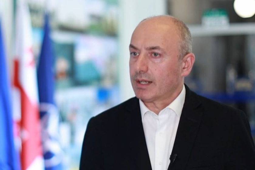 ელენე ხოშტარია არანაირი პოლიტიკური ოპონენტი არ არის, ჩვეულებრივი ხულიგანია - გურამ მაჭარაშვილი