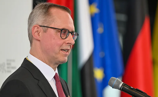 სამწუხაროა, რომ საქართველოს მთავრობამ საქმე აქამდე მიიყვანა - პეტერ ფიშერი ქართული დიპლომატიური პასპორტების მფლობელებისთვის უვიზო მიმოსვლის შეჩერებაზე