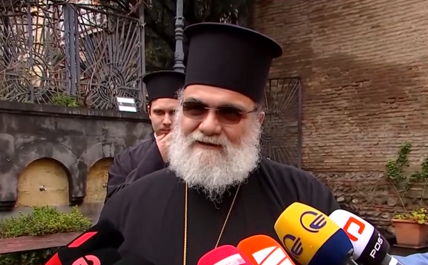 დაობლდა მთელი მართლმადიდებლური სამყარო, თუმცა ახლა ილია მეორე ყველასთვის მფარველი ანგელოზია - კვიპროსის მართლმადიდებელი ეკლესიის წარმომადგენელი