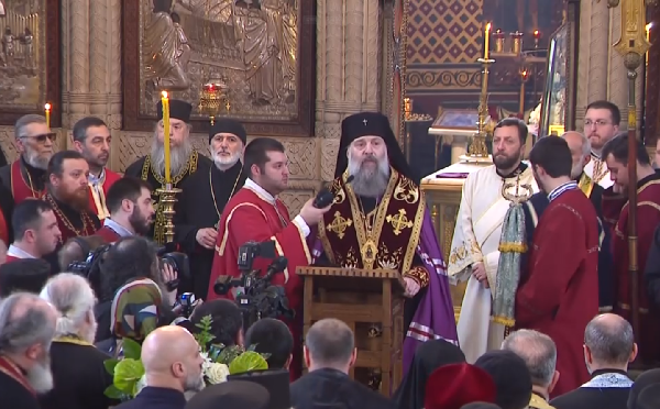 მომსწრენი გავხდით ნამდვილი სასწაულისა, მთელი საქართველო ფეხზე ადგა და დაიძრა მისი უწმინდესობის მიმართ სიყვარულის გამოსახატად, თუ ჩვენ ამას შევინარჩუნებთ და ამისთვის ვიბრძოლებთ, უფალი შეგვეწევა - მეუფე შიო