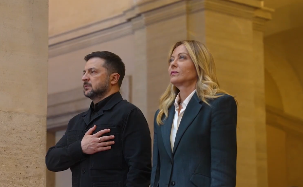 ვოლოდიმირ ზელენსკიმ და ჯორჯია მელონიმ ბრძოლის ველზე არსებული ვითარება და ქვეყნისთვის დამატებითი საჰაერო თავდაცვის საჭიროებები განიხილეს