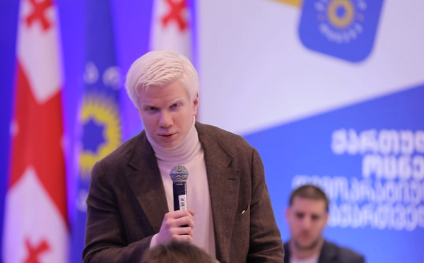 სამწუხაროდ მიმაჩნია, რომ დისკუსია ან დებატი, რომელიც შეიძლება დაწყებულიც არ იყოს, დასრულდეს 