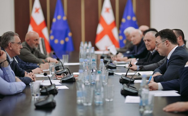 დავით სონღულაშვილი ხორბლისა და ფქვილის მწარმოებლებს შეხვდა