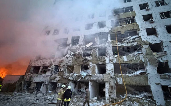 ოდესაში, რუსეთის თავდასხმის შედეგად, 9 ადამიანი დაიღუპა და 23 დაშავდა