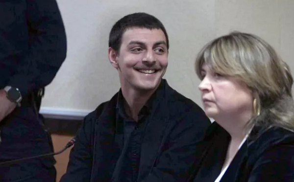 სააპელაციო სასამართლომ საბა ჯიქიასთვის 4 წლისა და 6 თვის ვადით თავისუფლების აღკვეთის შესახებ საქალაქო სასამართლოს გადაწყვეტილება ძალაში დატოვა