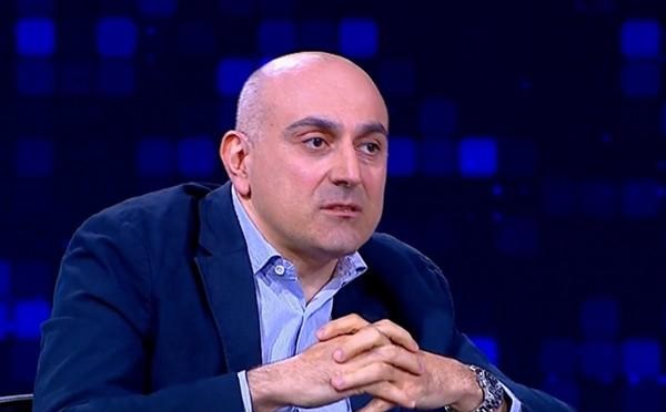 ჩერგოლეიშვილისა და გვარამიას ალიანსმა ცენზურა დაუწესა მიხეილ სააკაშვილს, მათ რეალურ პოლიტიკურ ლიდერს, ვის ხარჯზეც არსებობენ პოლიტიკაში, ამაზე მეტი დამცირება რა უნდა იყოს სააკაშვილისთვის - ალექსანდრე რაქვიაშვილი