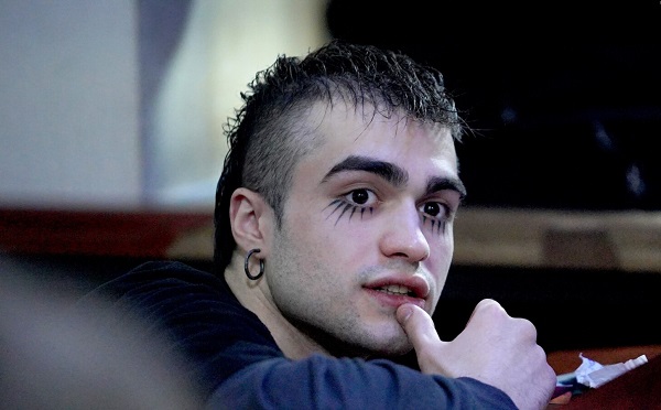 ლაზარე გრიგორიადისი დანის დემონსტრირებით ბარის თანამშრომელს სიცოცხლის მოსპობით დაემუქრა, მას ბრალი წარედგინა - პროკურატურა