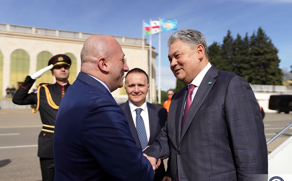 ყაზახეთის რესპუბლიკის საგარეო საქმეთა მინისტრი ოფიციალური ვიზიტით საქართველოს ეწვია