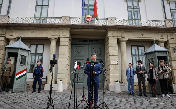 პრეზიდენტმა მაცნობა, რომ ახალი მთავრობის ფორმირებას დამავალებს, მან უნდა დატოვოს თანამდებობა, მორალურად არ შეესაბამება - პეტერ მადიარი