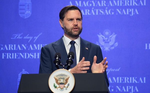 ჯეი დი ვენსი დელეგაციასთან ერთად პაკისტანში ირანთან მოლაპარაკებებისთვის გაემგზავრა